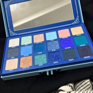 Jeffree Star Cosmetics BLUE BLOOD Eyeshadow Palette